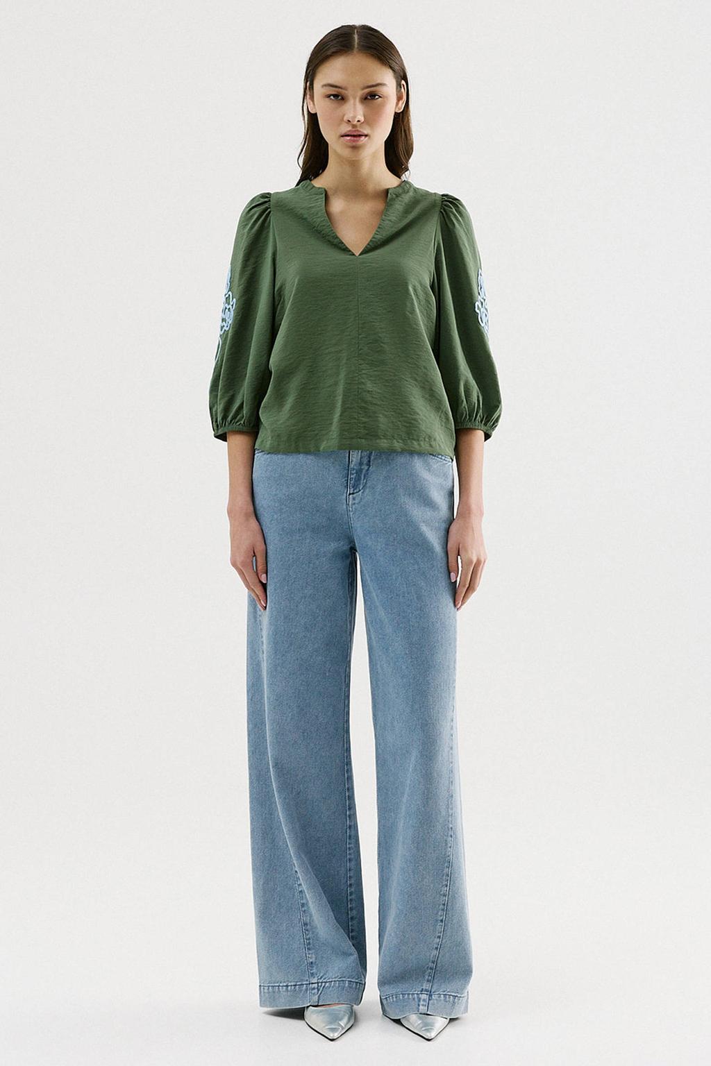 Groen en blauwe dames CKS top van denim met effen, driekwart mouwen, V-hals en borduursels