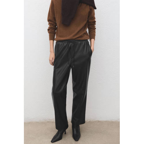 Mango imitatieleren straight regular waist broek zwart afbeelding