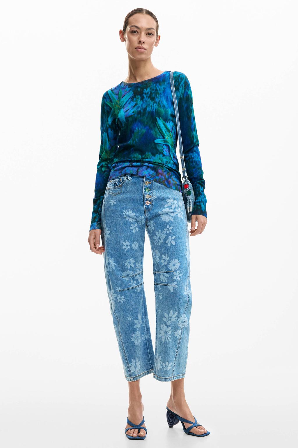 Blauwe dames Desigual gebloemde pullover fijn gebreid van viscose met lange mouwen en ronde hals