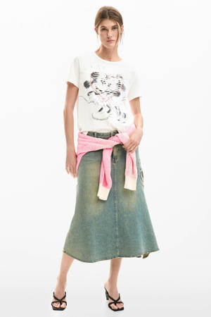 T-shirt wit