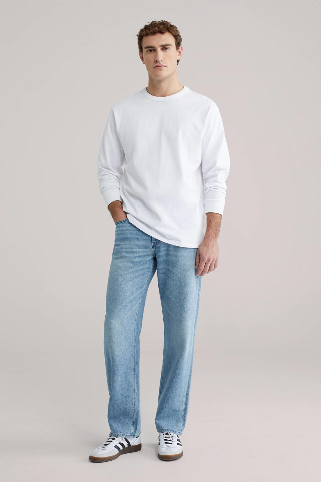 WE Fashion relaxed jeans light blue denim