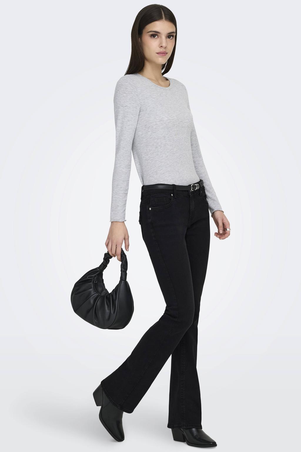 Black denim dames ONLY Onlcarrie Lw Back Pock Flared Dnm Box bootcut jeans black met rits- en knoopsluiting en effen