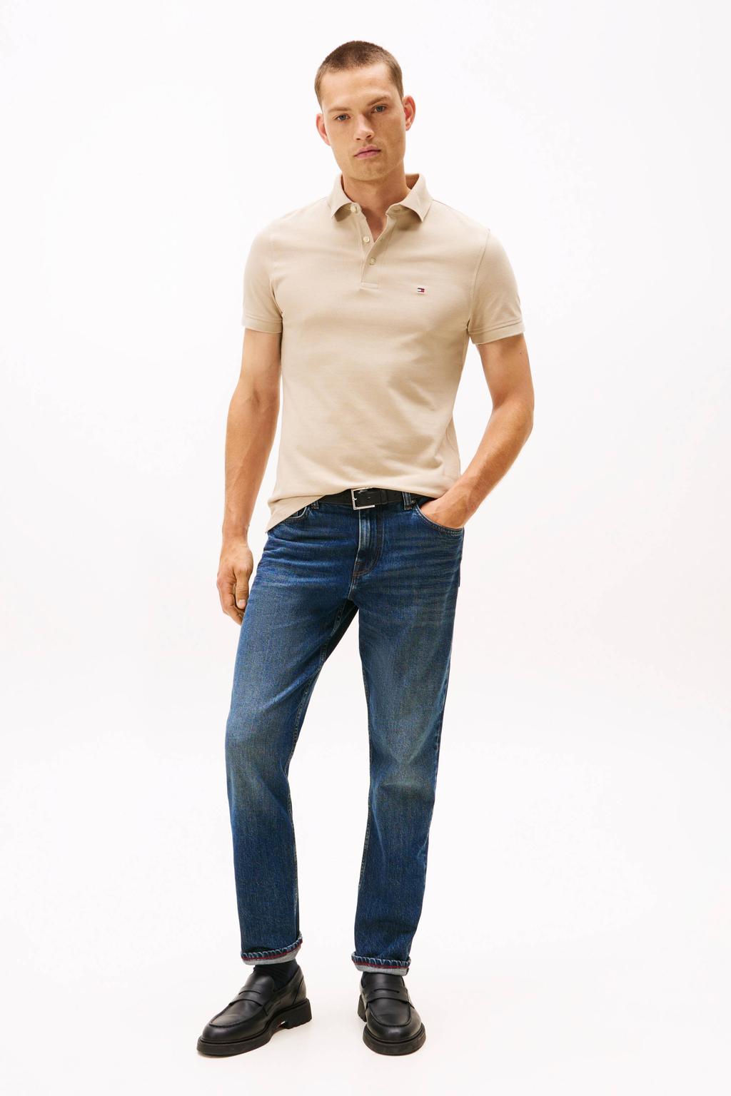 Beige heren Tommy Hilfiger slim polo van katoen met effen, korte mouwen en pique