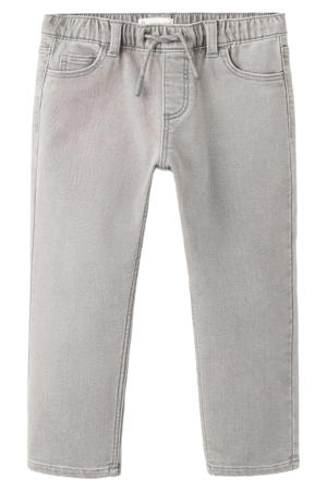 slim fit jeans
