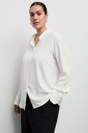 blouse ecru