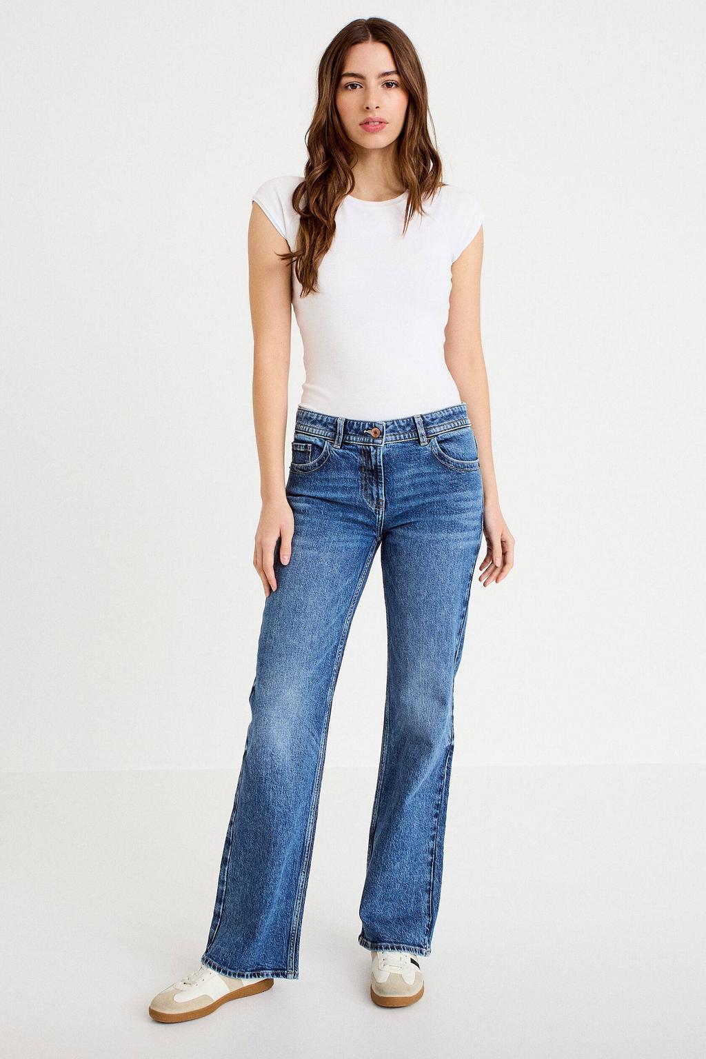 Medium blue denim dames Cache Cache bootcut jeans van denim met regular waist, rits- en knoopsluiting en effen