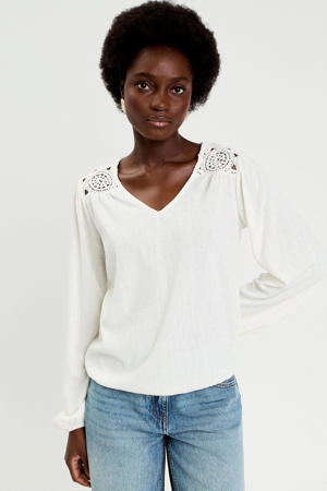 top ecru broderie
