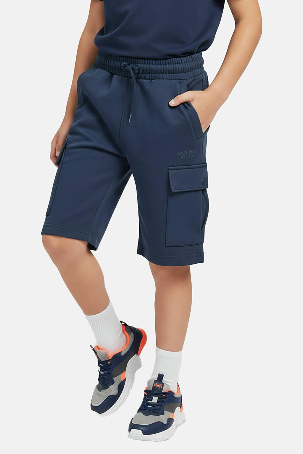 Marineblauw jongens Cars regular sweatshort blauw met elastische tailleband met koord en effen