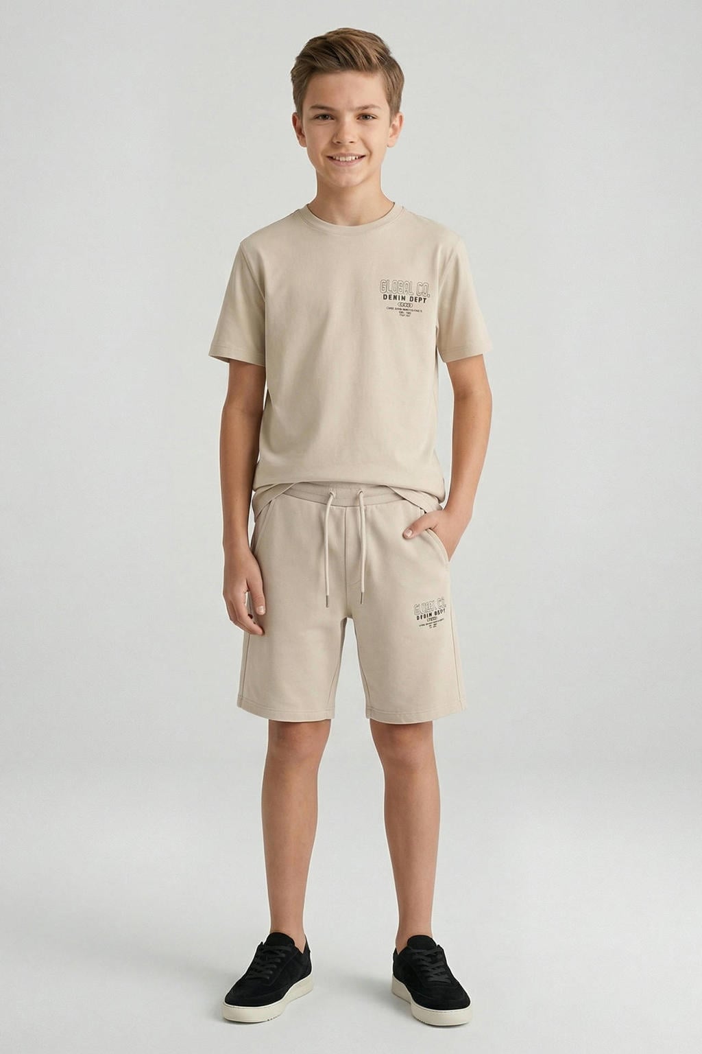 Gele jongens Cars regular sweatshort met elastische tailleband met koord en effen