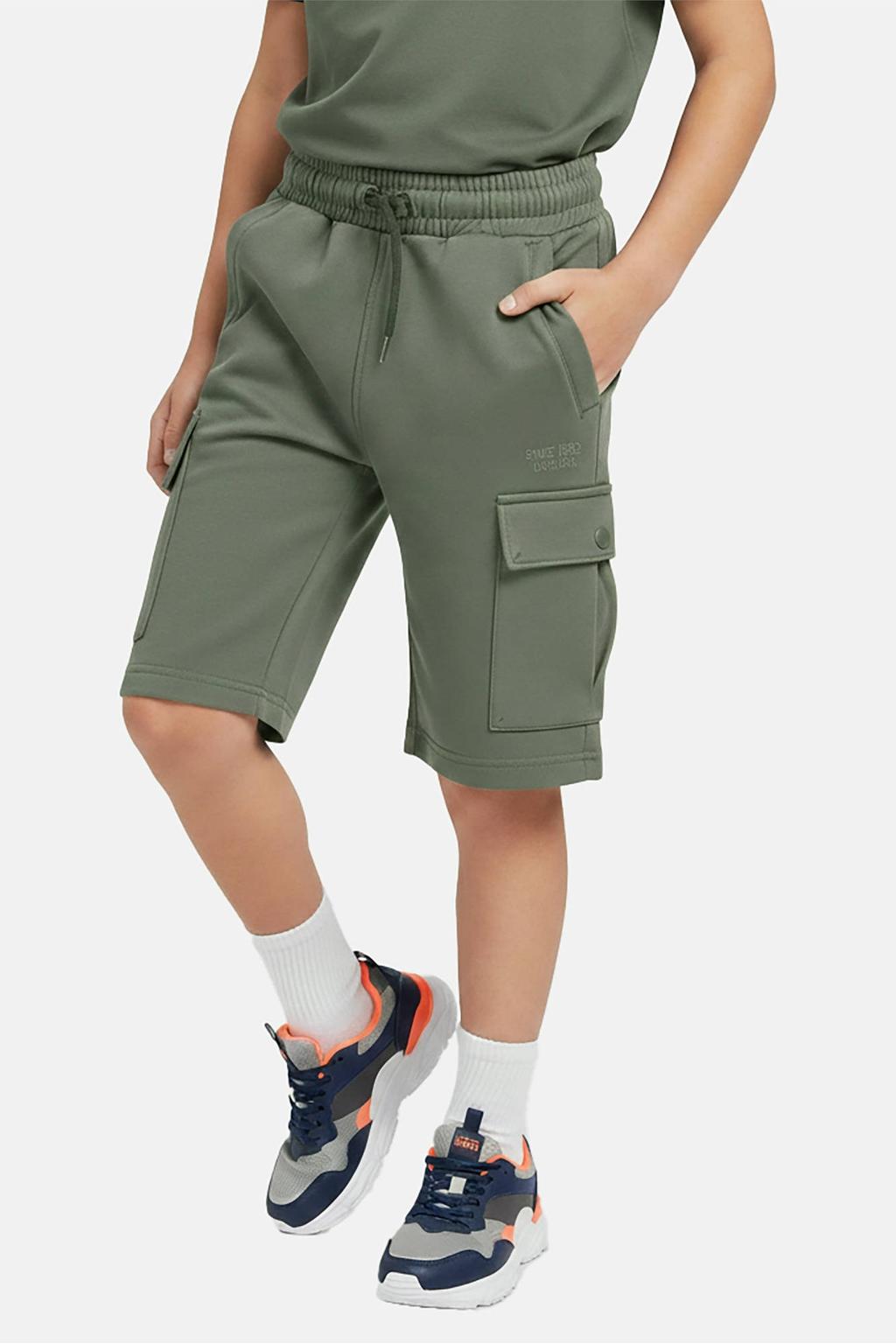 Groene jongens Cars regular sweatshort met elastische tailleband met koord en effen