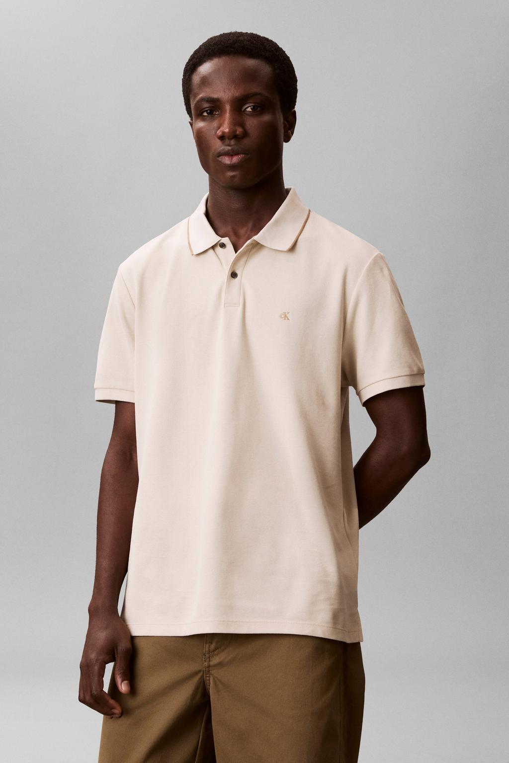 Ecru heren Calvin Klein regular polo van katoen met effen, korte mouwen en pique