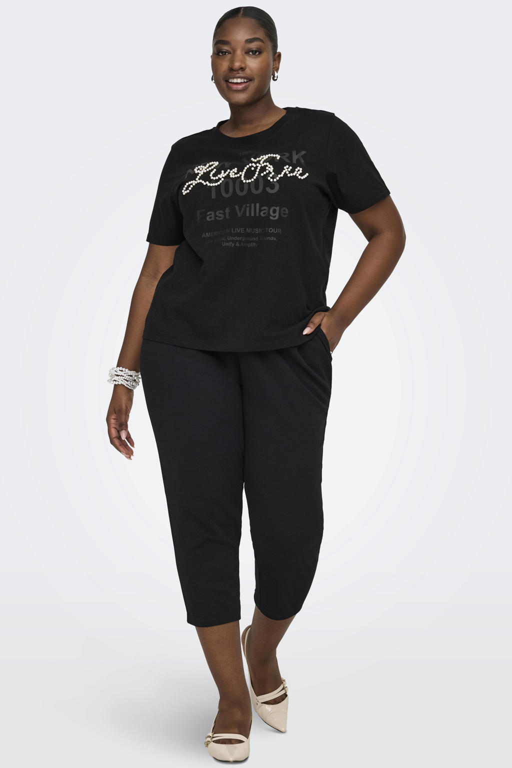 Zwarte dames ONLY CARMAKOMA T-shirt van katoen met printopdruk, korte mouwen en ronde hals