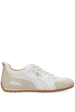 UTA More sneakers wit