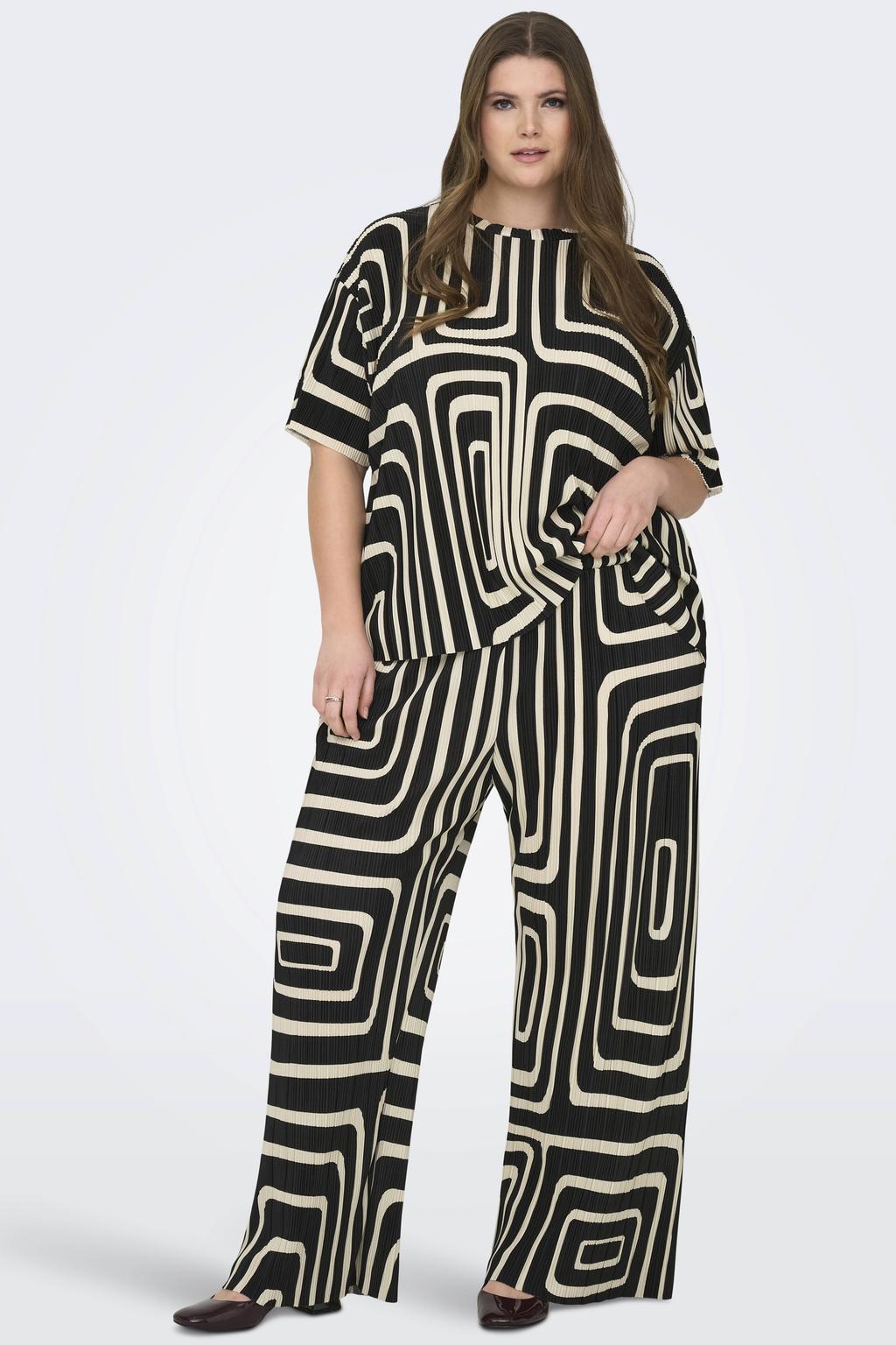 Zwart en ecru dames ONLY CARMAKOMA wide leg high waist casual broek