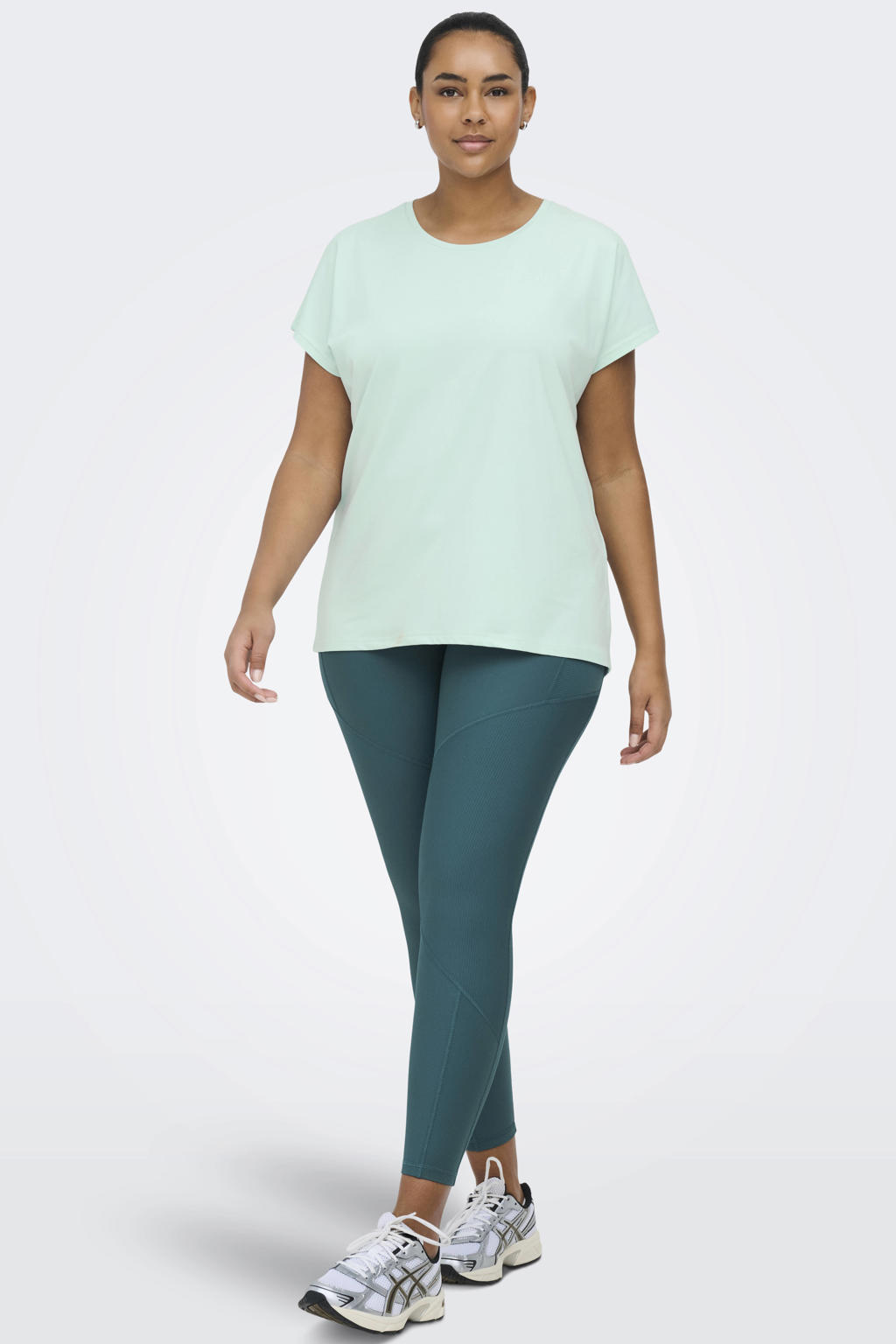 Lichtblauwe dames ONLY PLAY CURVY Plus Size sportshirt van polyester met effen en korte mouwen