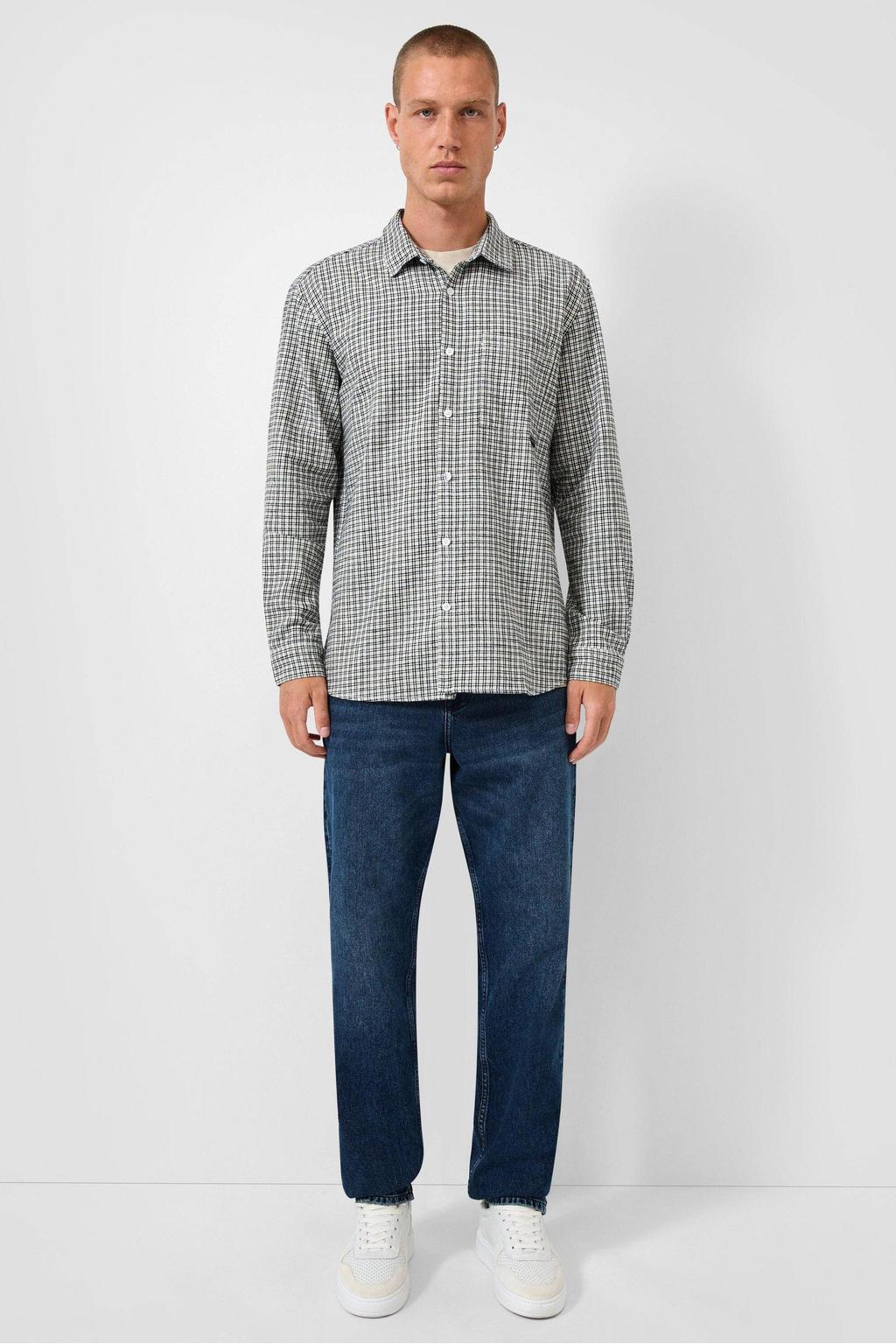 Grijze heren QS regular casual overhemd van katoen met lange mouwen, klassieke kraag, knoopsluiting en geweven detail