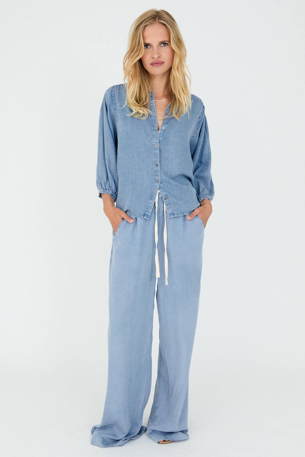 Blauwe dames Moscow wide leg regular waist pantalon van lyocell met effen