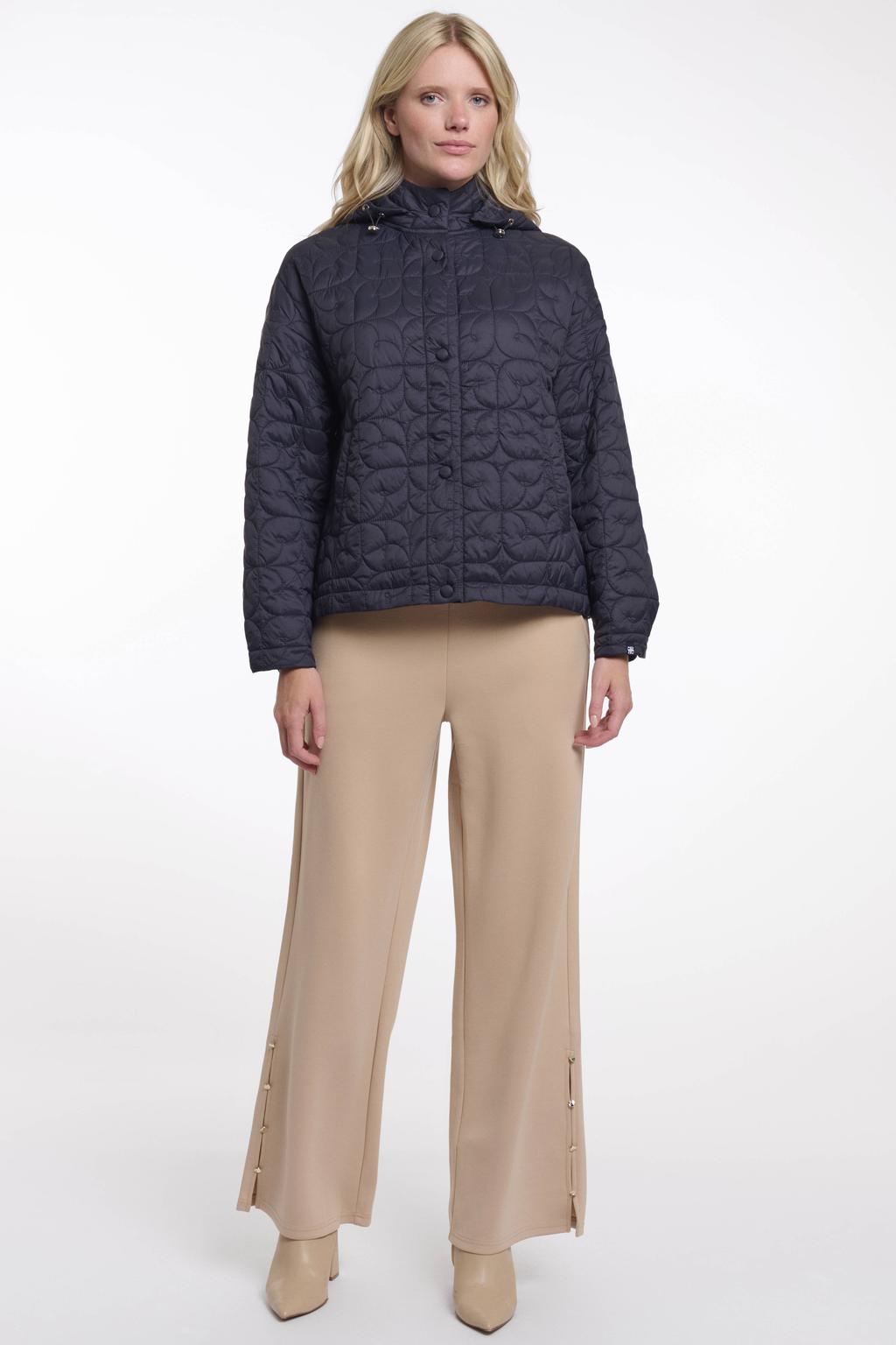 Marineblauw dames Rino & Pelle tussenjas blauw van polyamide met effen, lange mouwen, capuchon en knoopsluiting