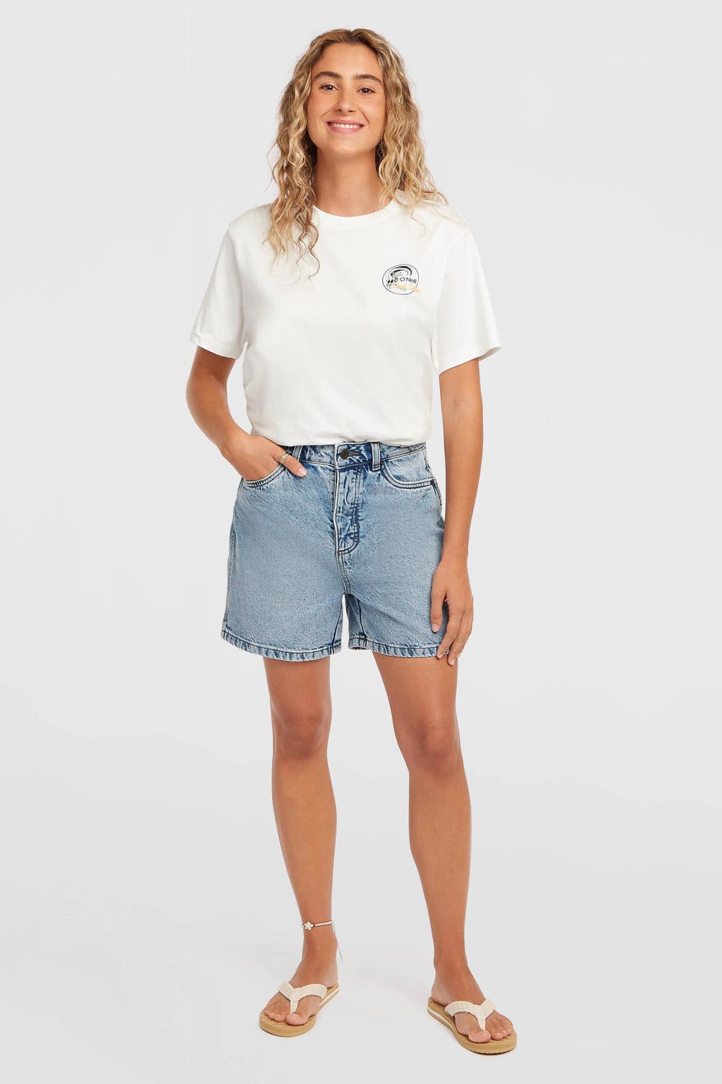 Medium blue denim dames O'Neill wide leg regular waist short van denim met knoopsluiting en effen
