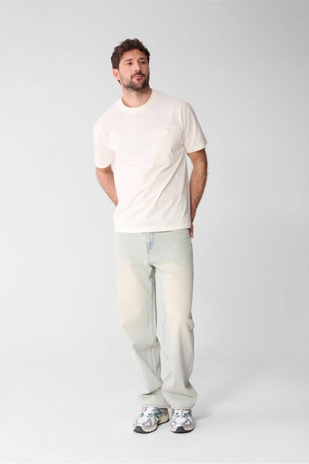 Ecru heren Shoeby relaxed T-shirt van katoen met effen, korte mouwen en ronde hals