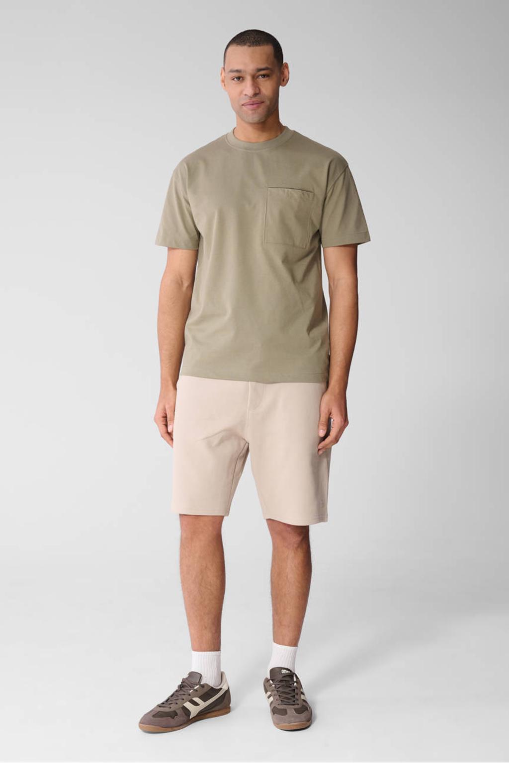 Shoeby regular waist casual short ecru