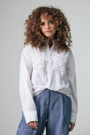 blouse wit broderie