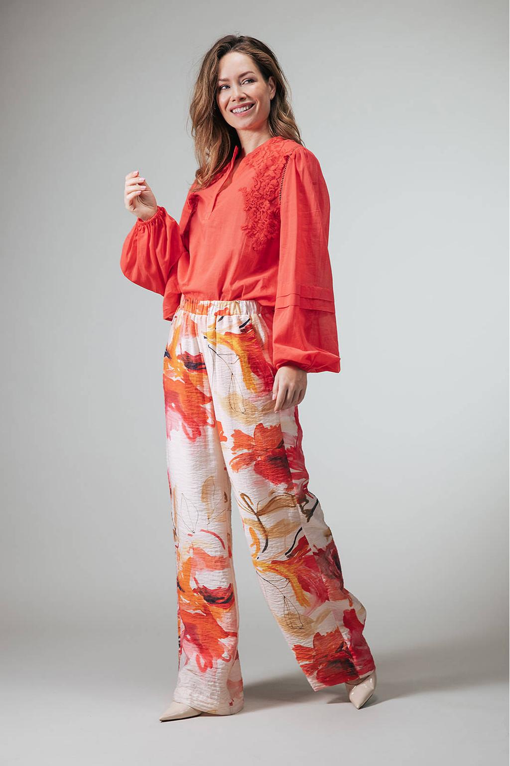 Oranje en lichtroze dames LabeL DOT regular waist gebloemde casual broek van modal met loose fit en elastische tailleband