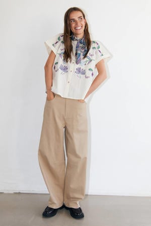 gebloemde blouse crème