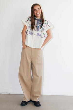 gebloemde blouse crème