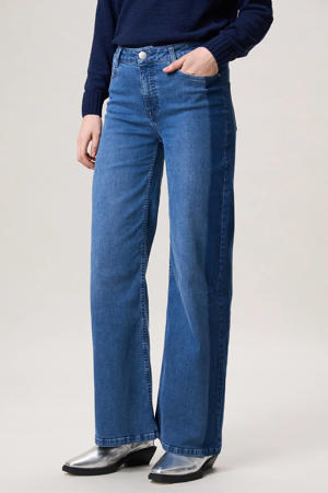 straight leg jeans medium blue denim