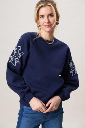 gebloemde sweater