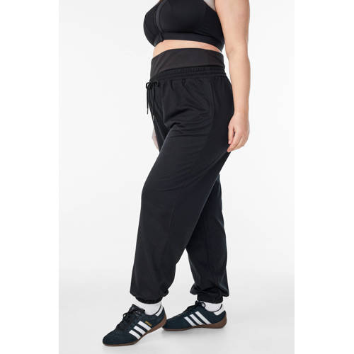 ACTIVE By Zizzi Plus size joggingbroek AELINA zwart afbeelding