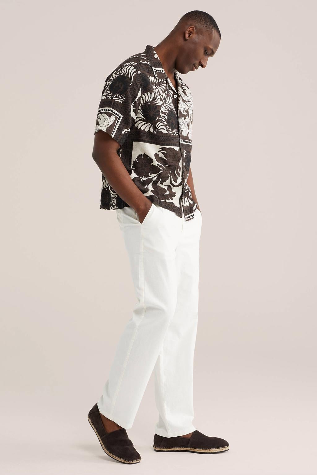 WE Fashion regular chino met linnen ecru