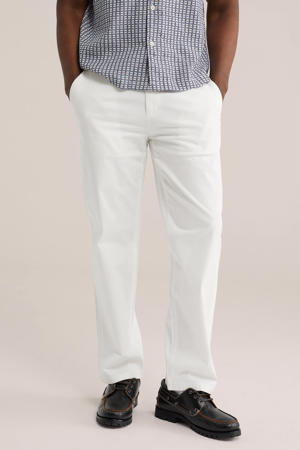 regular chino wit