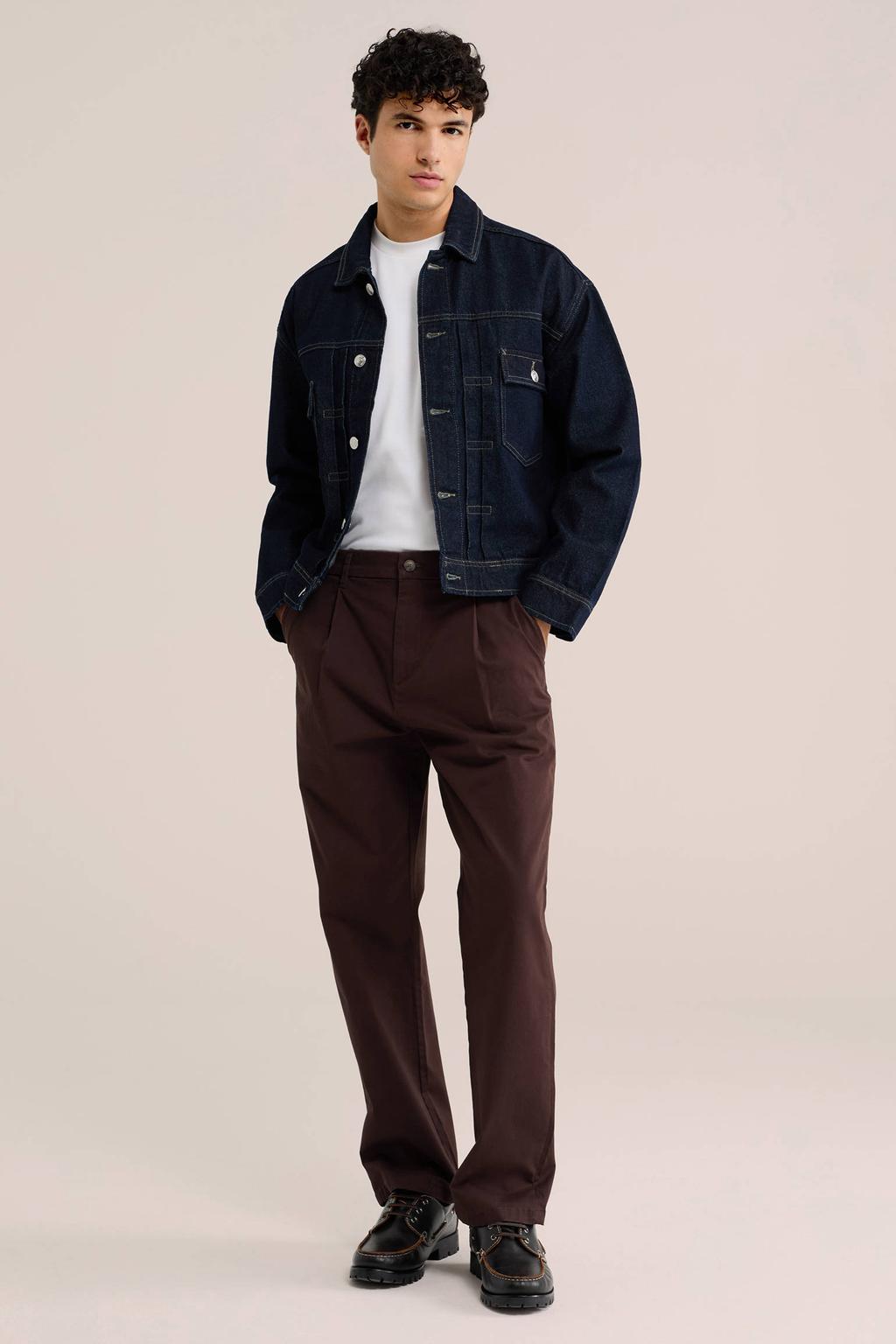 WE Fashion loose chino donkerbruin