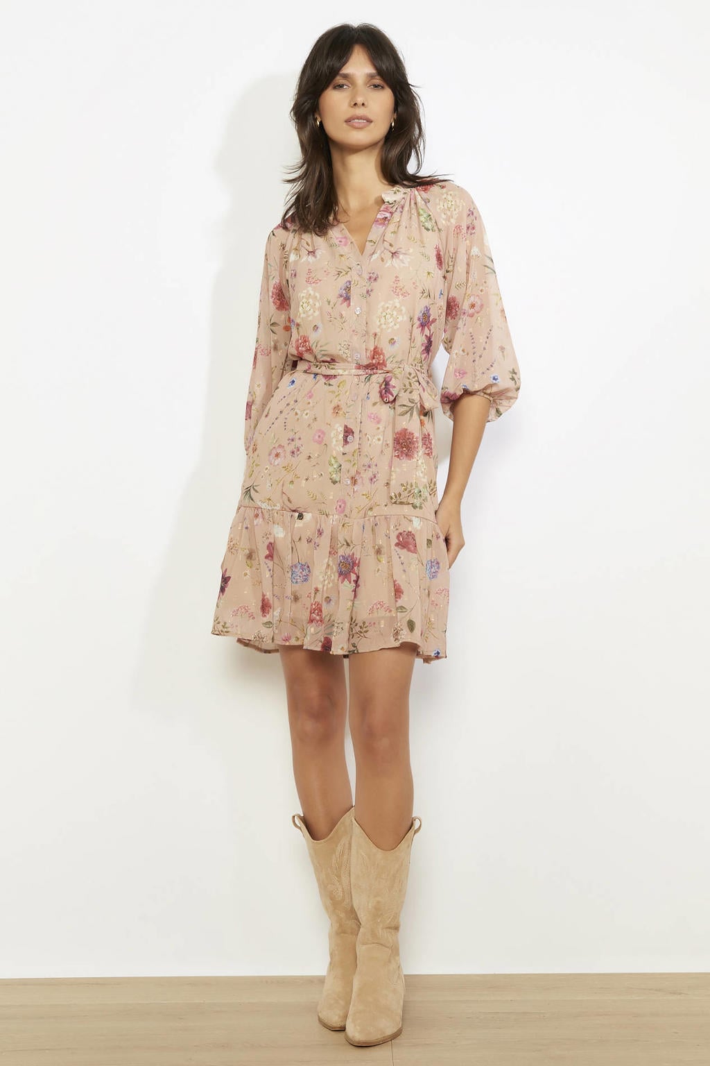 Lichtroze dames LOLALIZA gebloemde A-lijn jurk van polyester met driekwart mouwen, button down sluiting en knoopsluiting