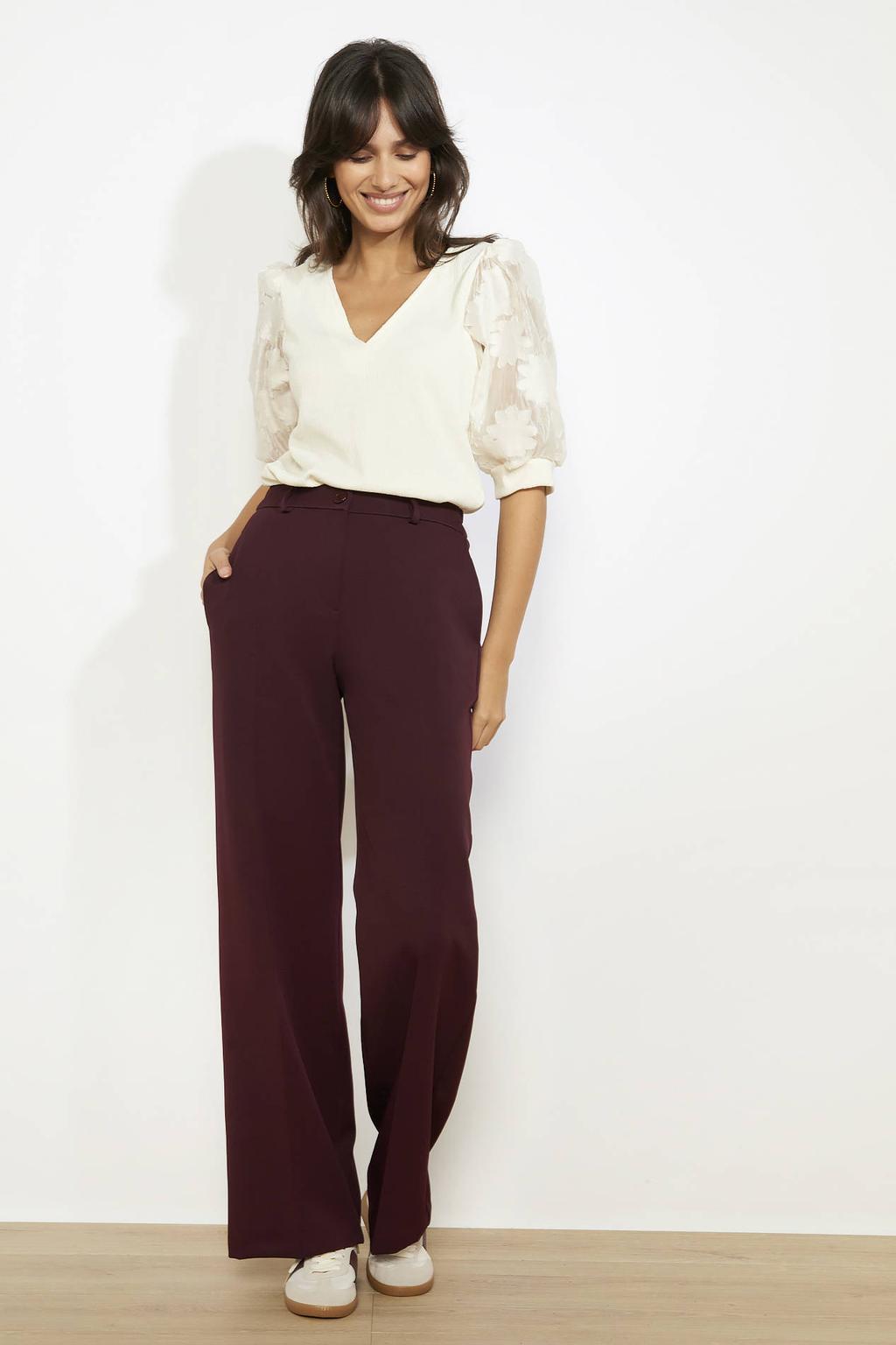 Donkerrode dames LOLALIZA flared regular waist pantalon van polyester met rits- en knoopsluiting en effen