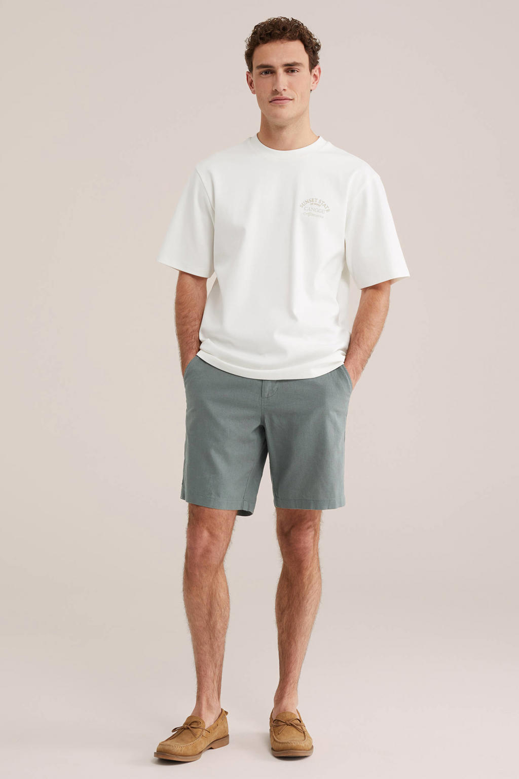 WE Fashion relaxed chino short met linnen groen