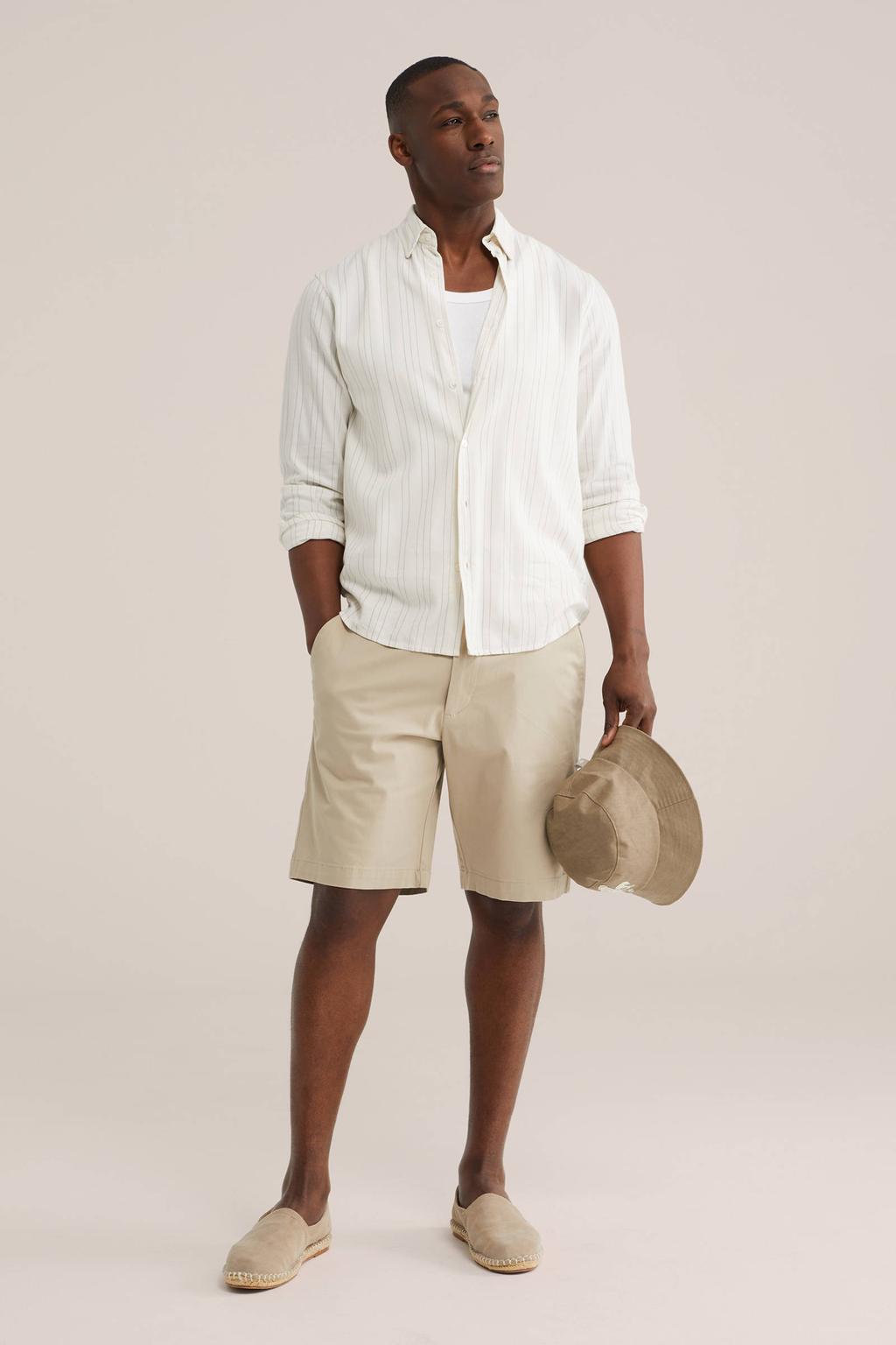 WE Fashion loose chino short beige