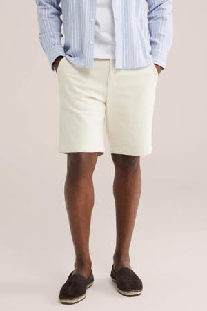 chino short beige