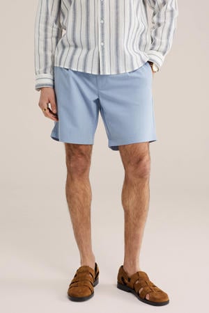 chino short lichtblauw