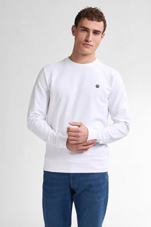 sweater wit