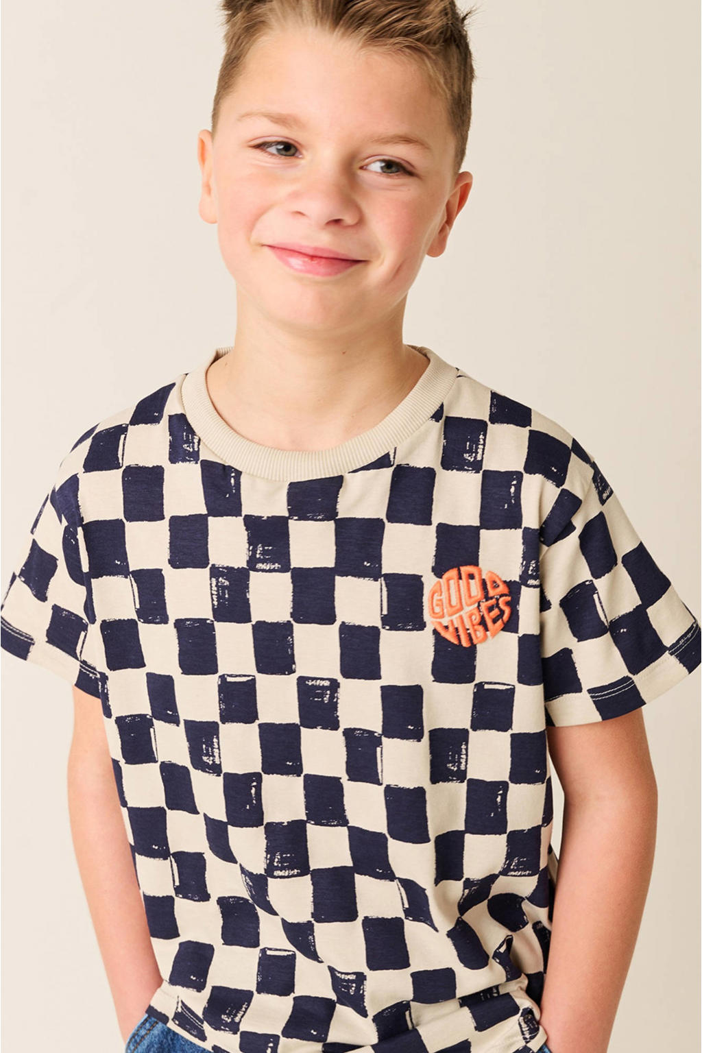 Donkerblauw en witte jongens Tumble 'n Dry geruit T-shirt met korte mouwen, ronde hals en borduursels