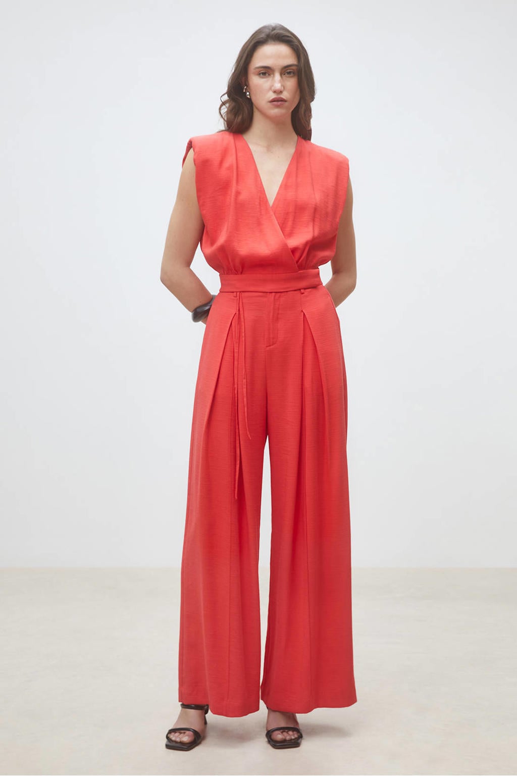 Rode dames Suncoo top van viscose met effen en V-hals