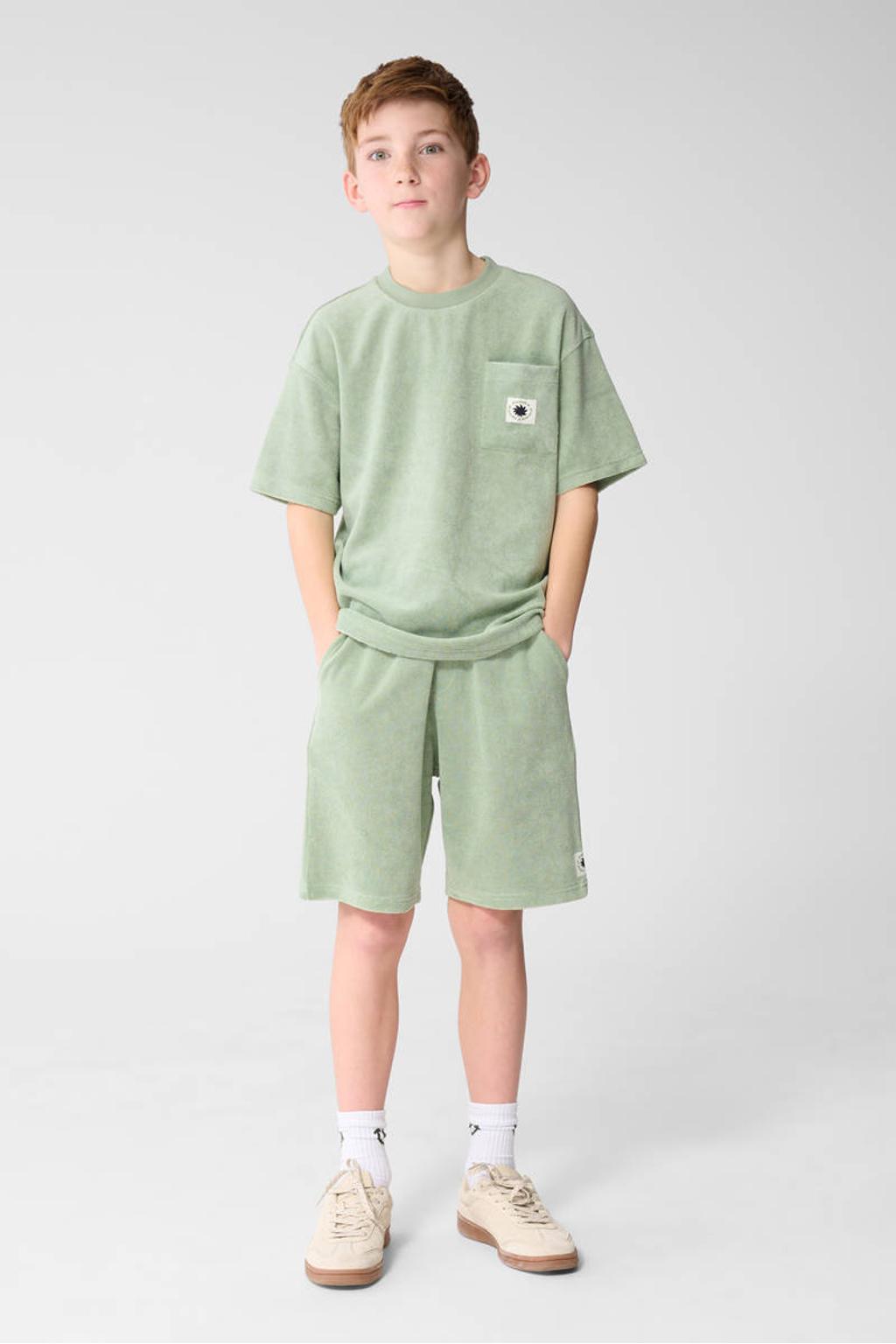 Lichtgroene jongens Shoeby regular waist sweatshort met elastische tailleband met koord en effen