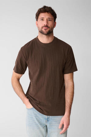 regular T-shirt donkerbruin
