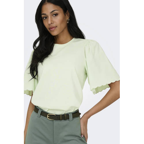ONLY T-shirt lichtgroen afbeelding