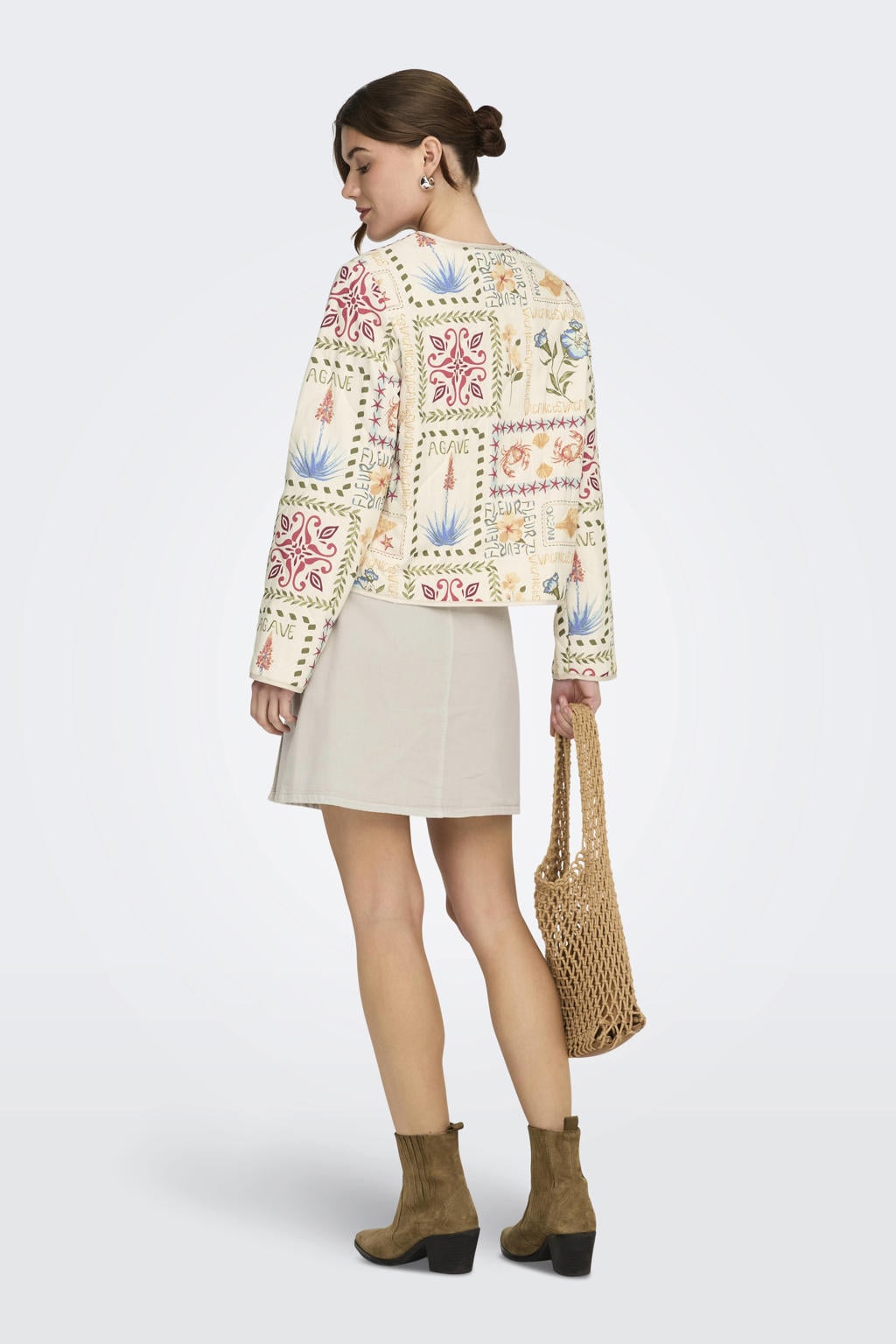 Multikleurige dames ONLY jasje quilted van viscose met lange mouwen, ronde hals en knoopsluiting