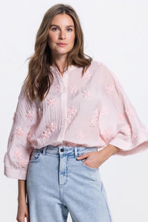 gebloemde blouse lichtroze
