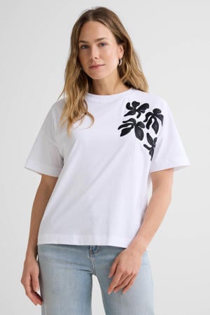 gebloemde T-shirt wit